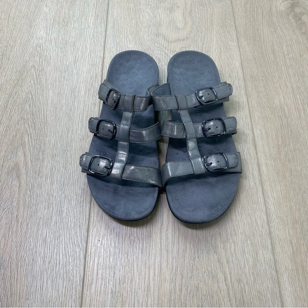 Vionic Misa Silver Metallic Triple Strap Sandals Size 9